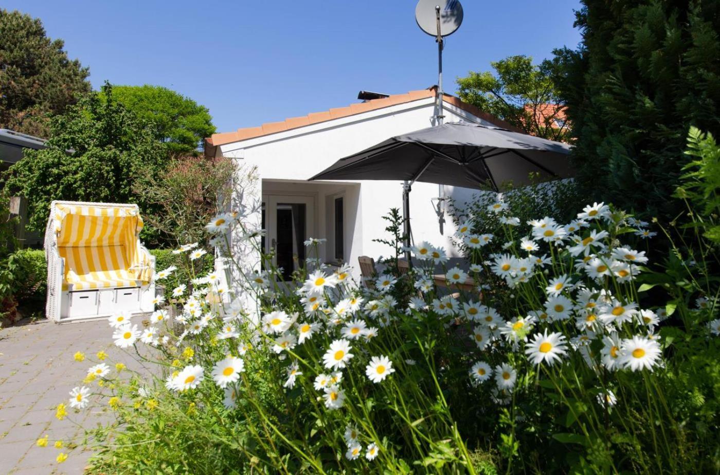 Ferienwohnung Onkel Toms Huette Scharbeutz Dış mekan fotoğraf
